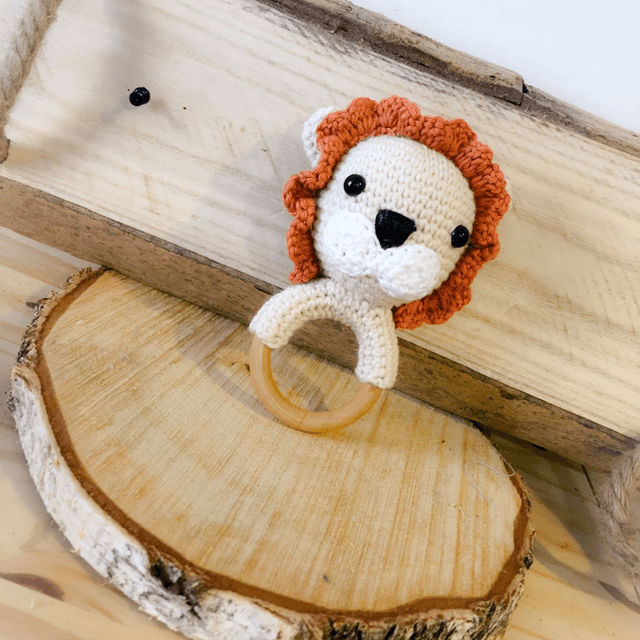Hochet crochet 